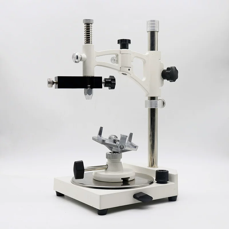 Medical Lab Technician - Table d'observation et de mesure parallèle